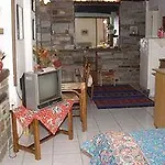 Georgie Apartment *
